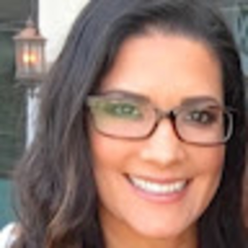 Meet your Posher, Anayansi